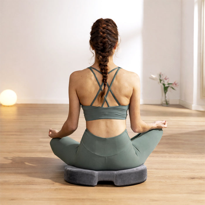 Ergonomic memory foam seat cushion 